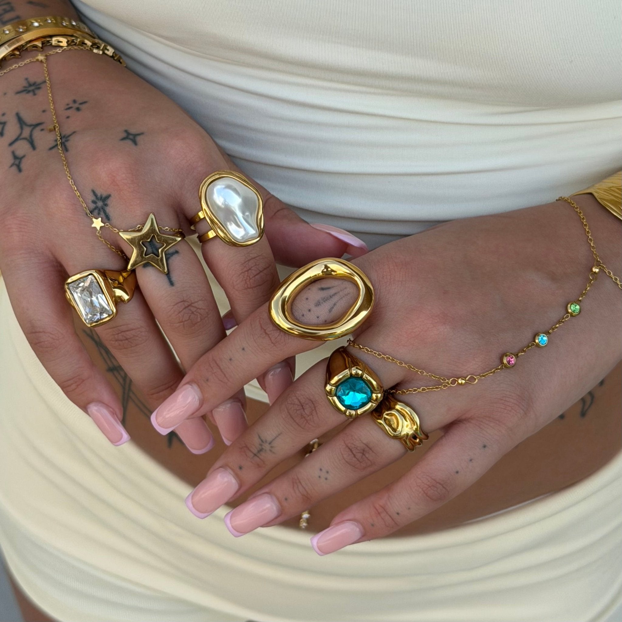 Aliya Gold Ring - ILLUSIVE JEWELS