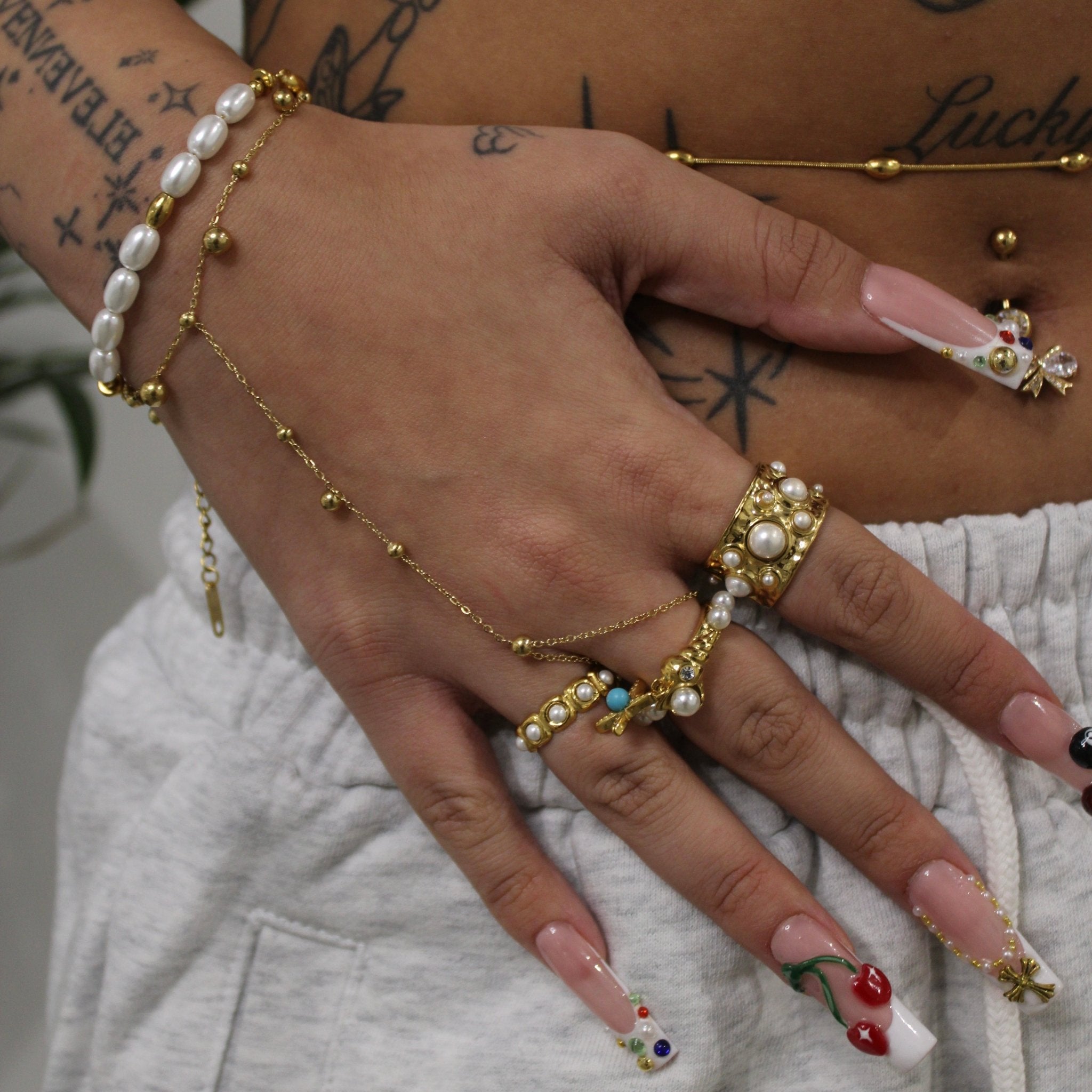 Effie Gold Hand Chain - ILLUSIVE JEWELS