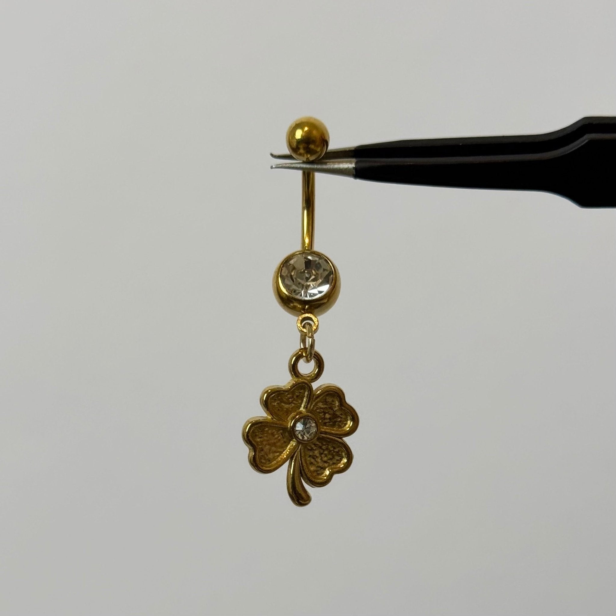 Gold 4 Leaf Clover Belly Bar - ILLUSIVE JEWELS
