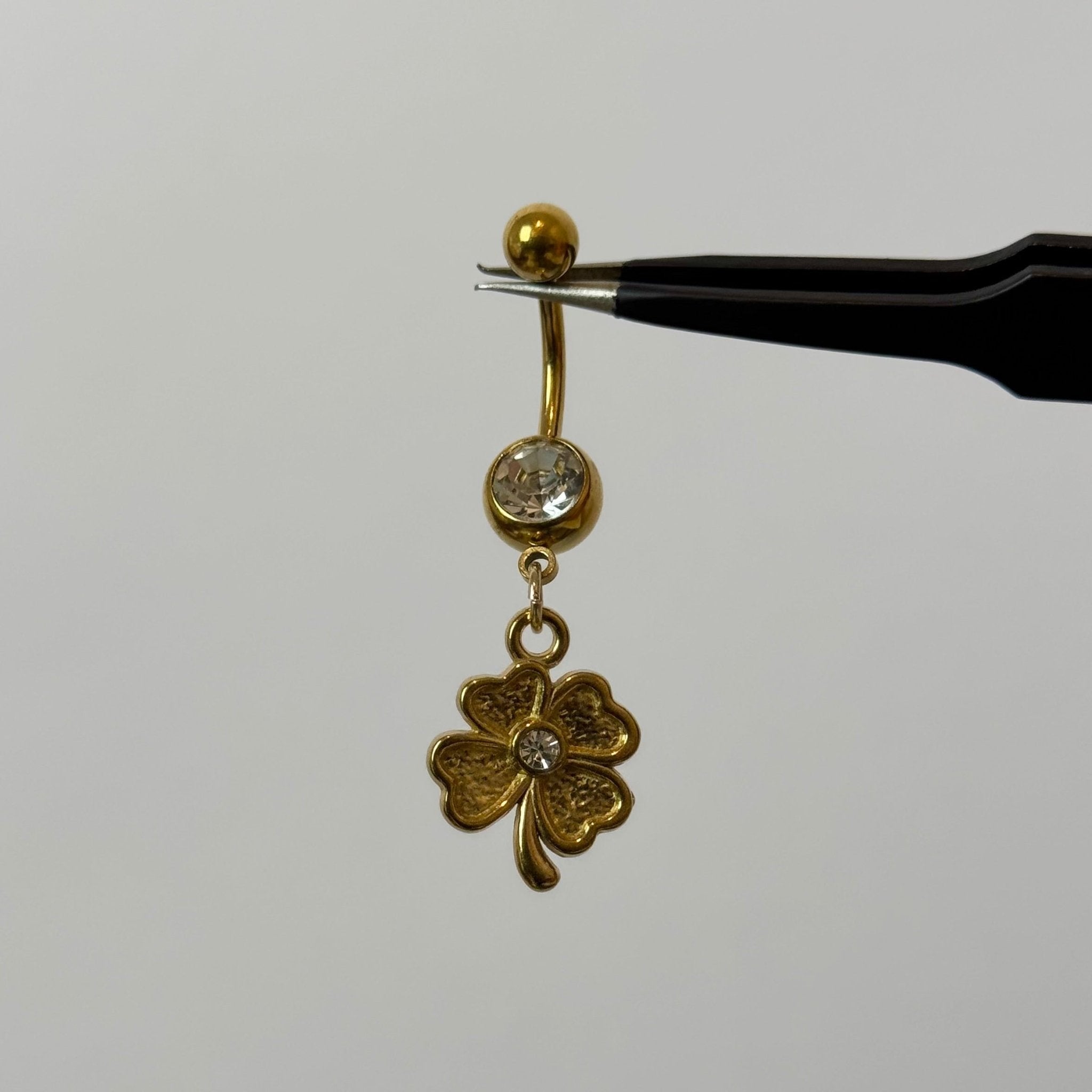 Gold 4 Leaf Clover Belly Bar - ILLUSIVE JEWELS