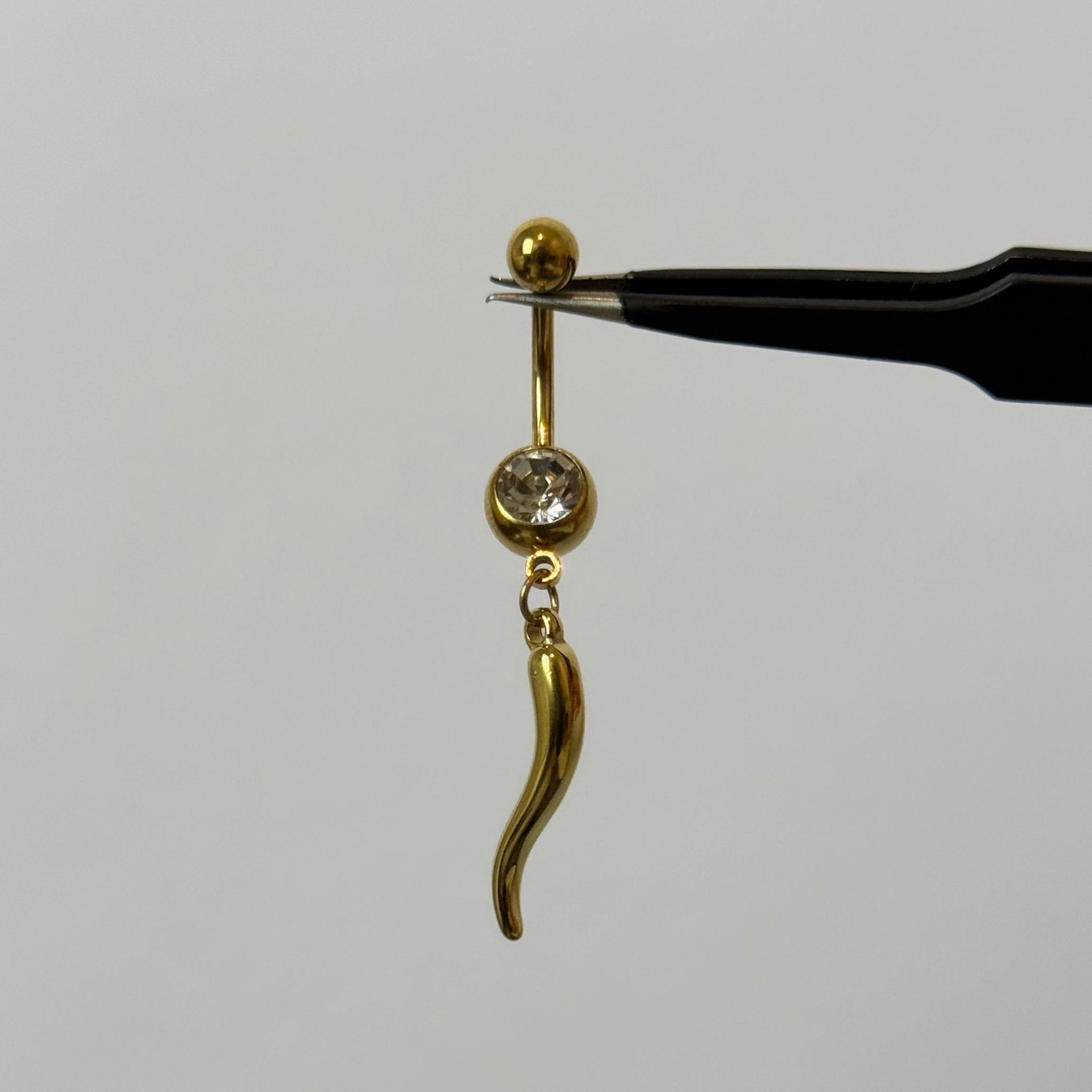 Gold Chilli Belly Bar - ILLUSIVE JEWELS