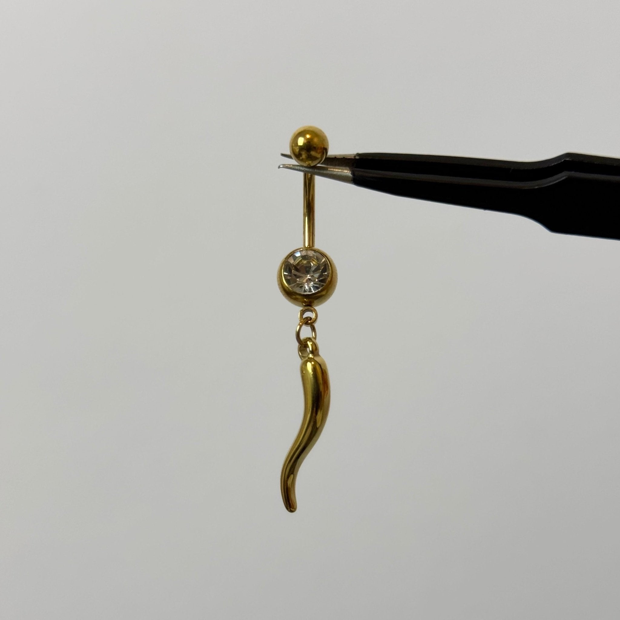 Gold Chilli Belly Bar - ILLUSIVE JEWELS