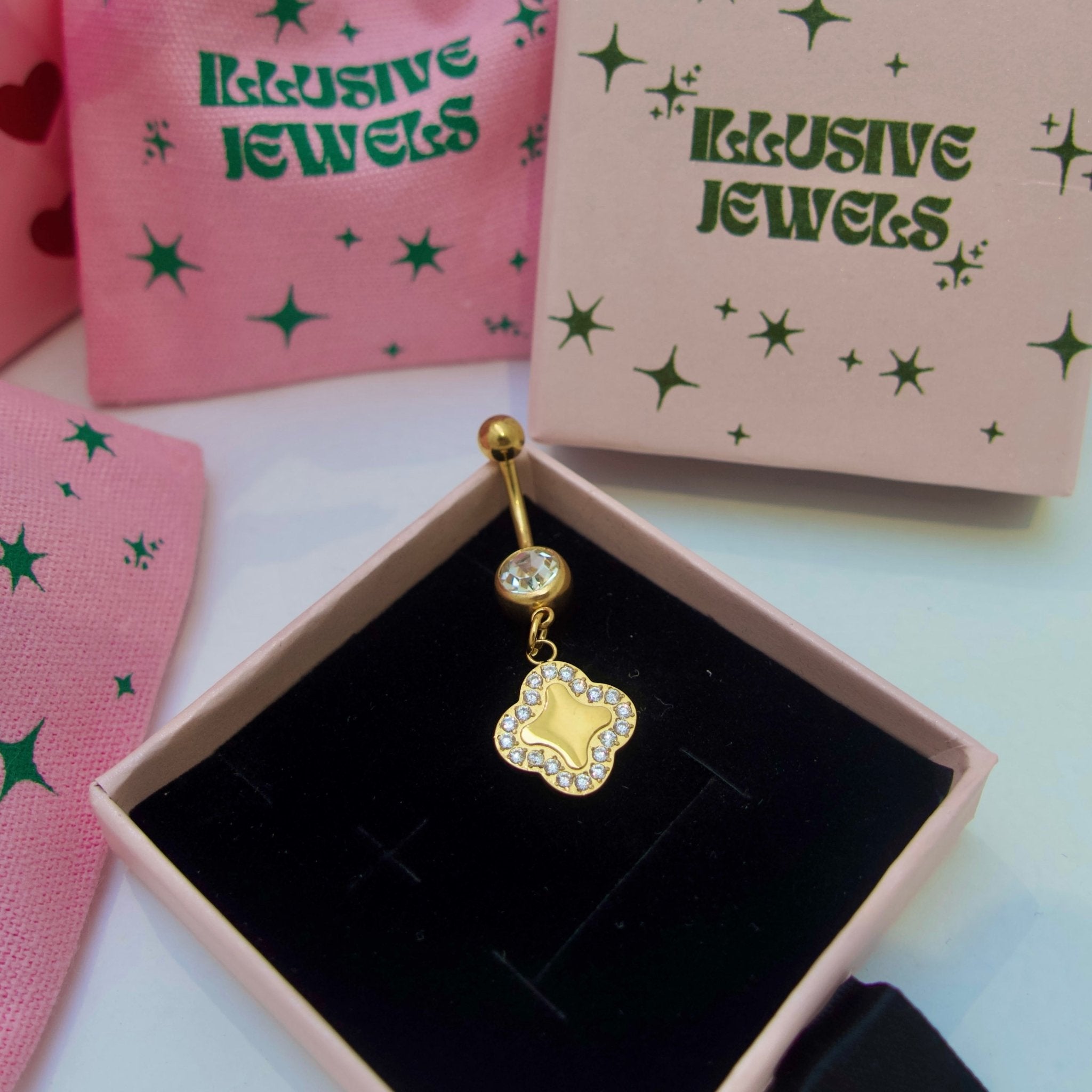 Gold Clover Belly Bar - ILLUSIVE JEWELS