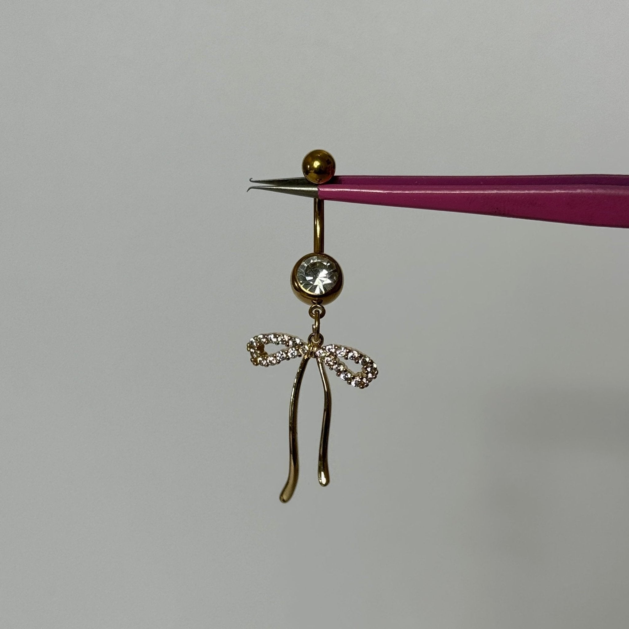 Gold Dangling Long Bow Belly Bar - ILLUSIVE JEWELS