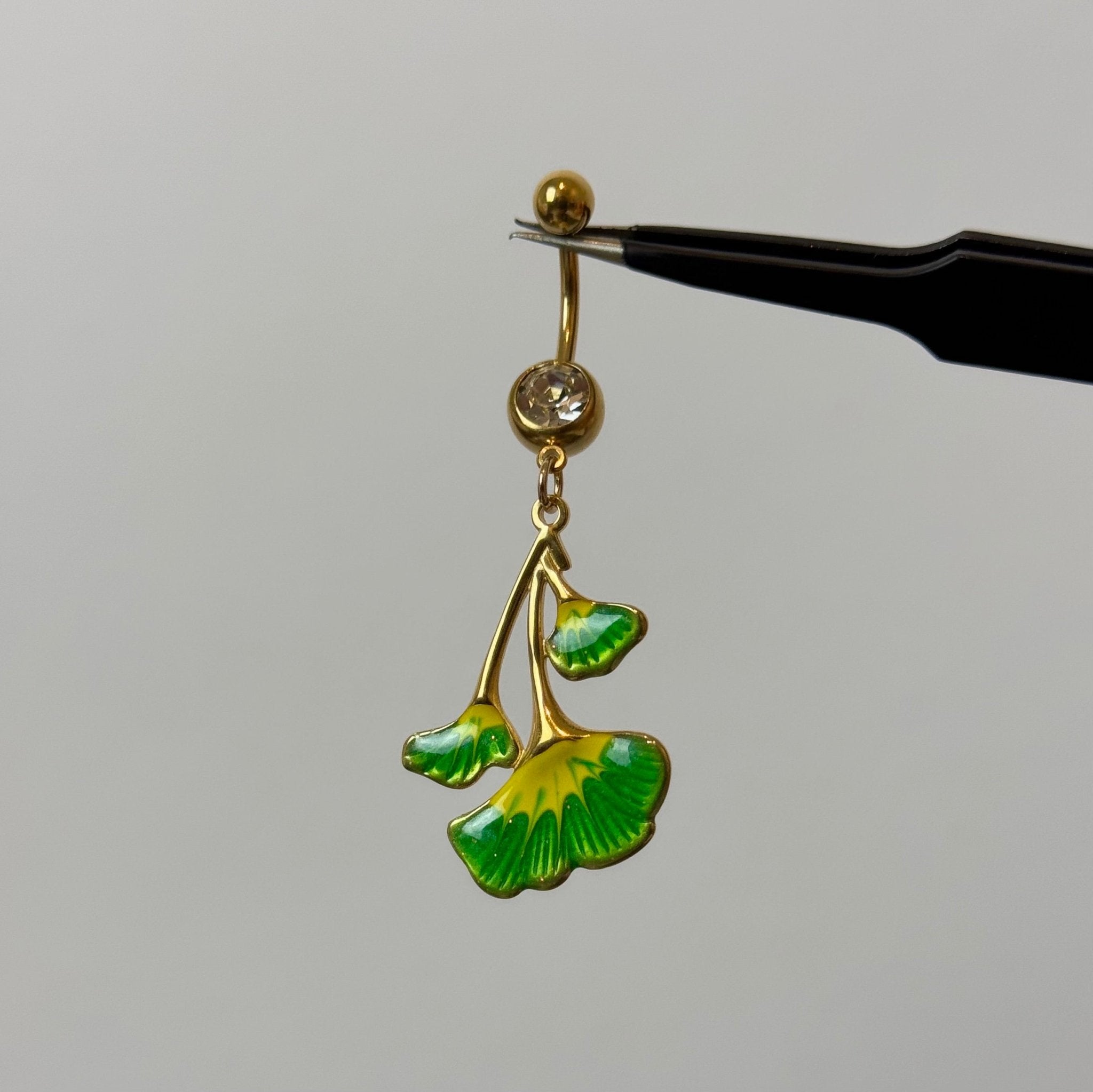 Green Iris Belly Bar - ILLUSIVE JEWELS