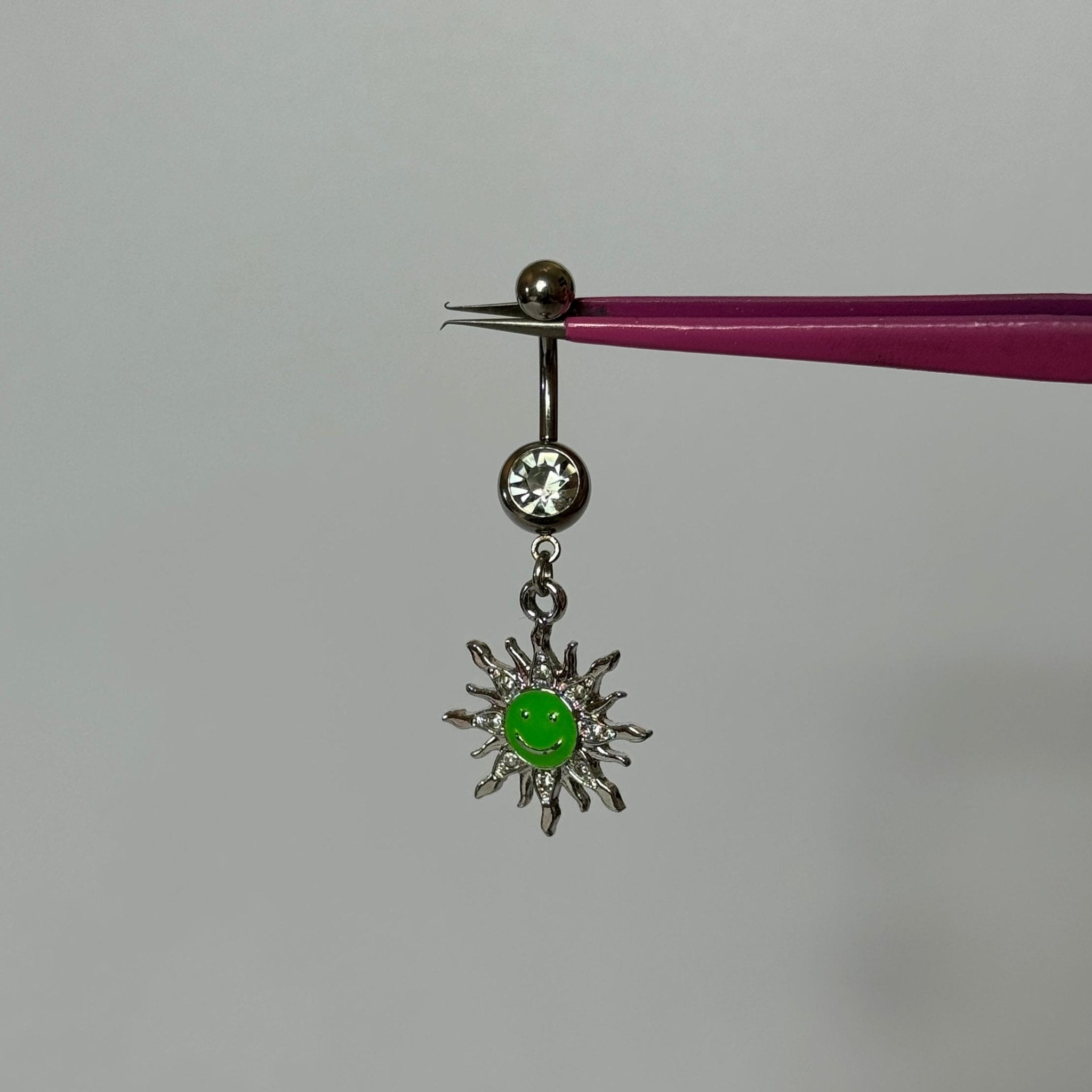 Green Smiley Sun Belly Bar - ILLUSIVE JEWELS
