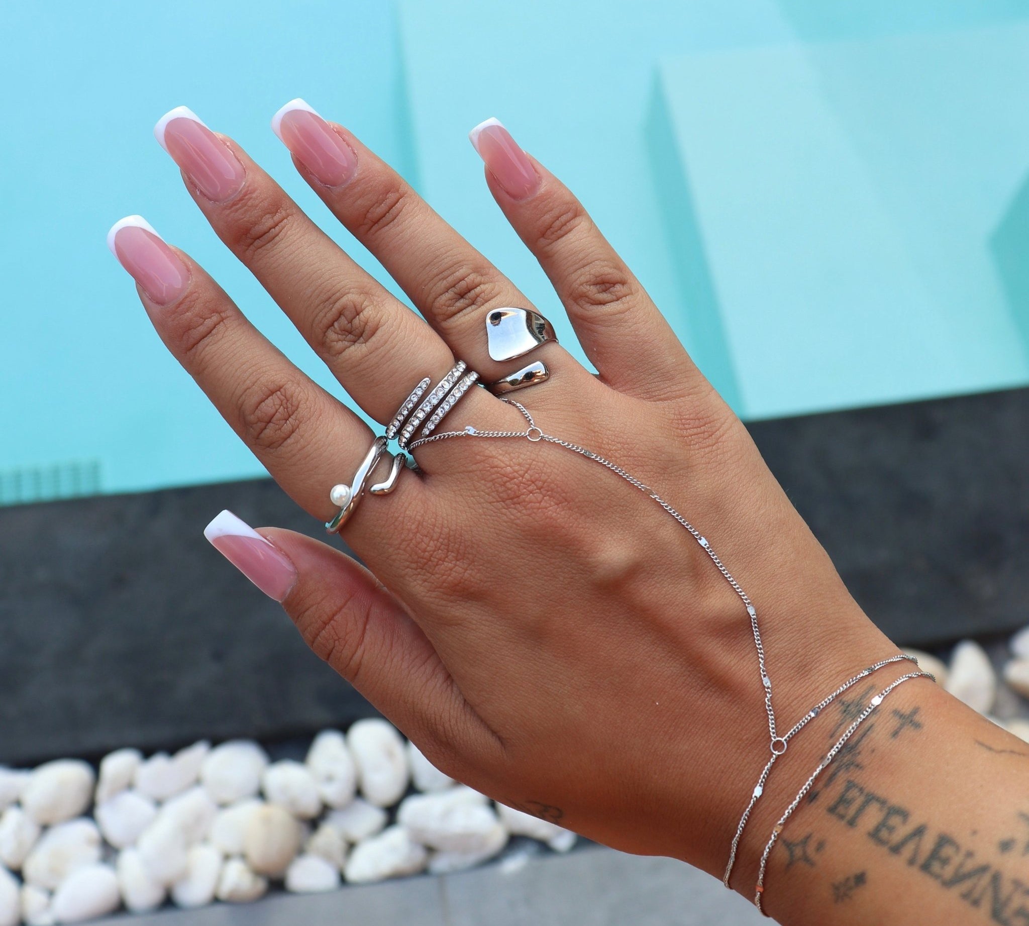 Lara Silver Hand Chain - ILLUSIVE JEWELS