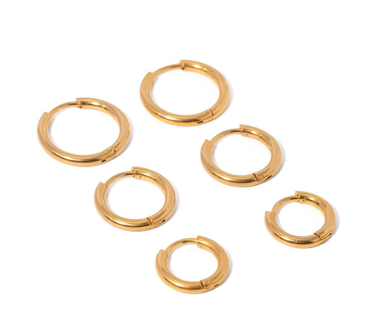 Minimalist Huggie Earring Stack - ILLUSIVE JEWELS