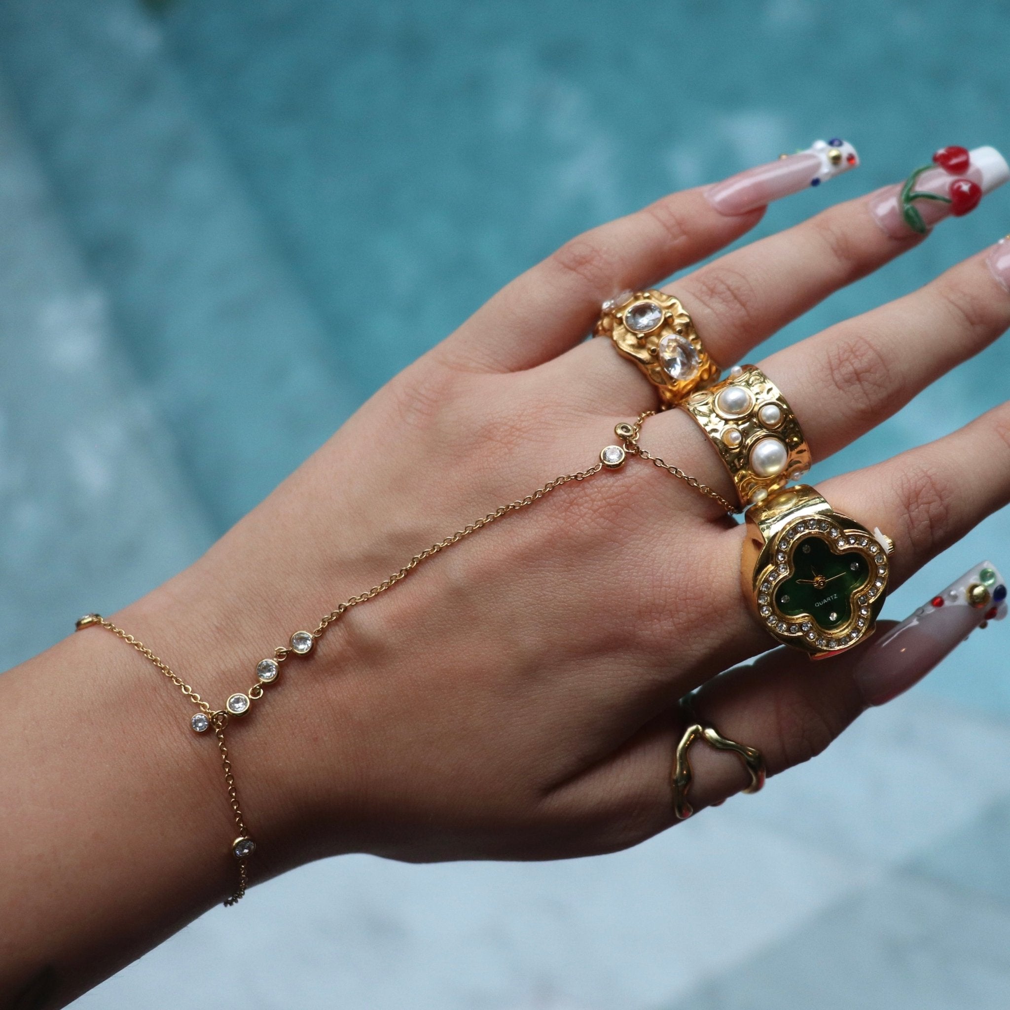 Nelly Gold Hand Chain - ILLUSIVE JEWELS