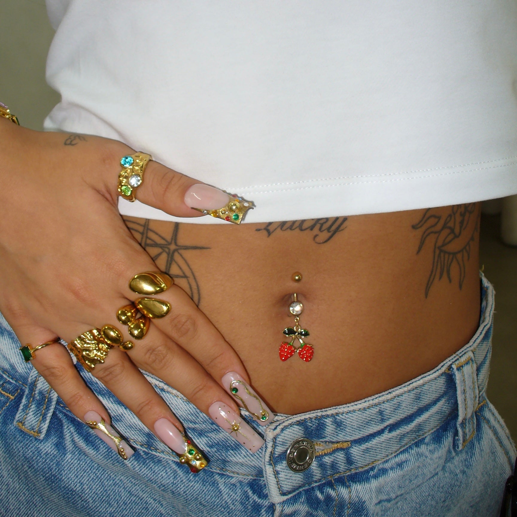 Red Strawberry Belly Bar - ILLUSIVE JEWELS