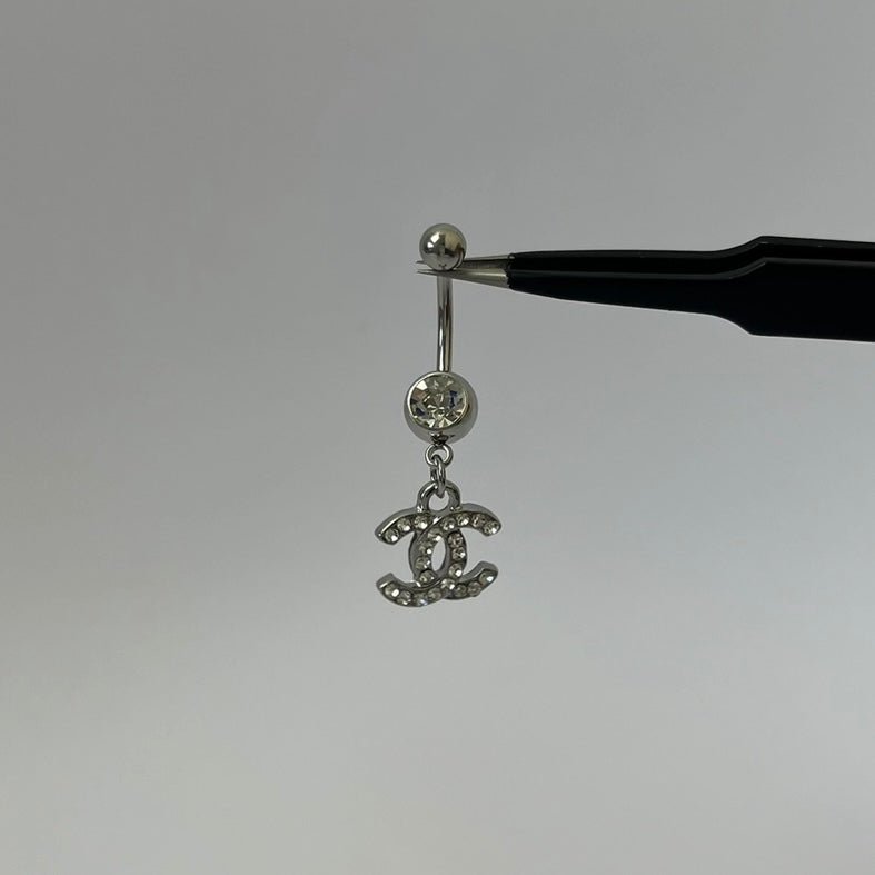 Silver C Belly Bar - ILLUSIVE JEWELS