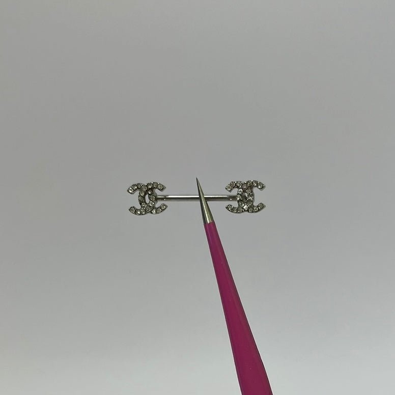 Silver Diamanté C Nipple Bars - ILLUSIVE JEWELS