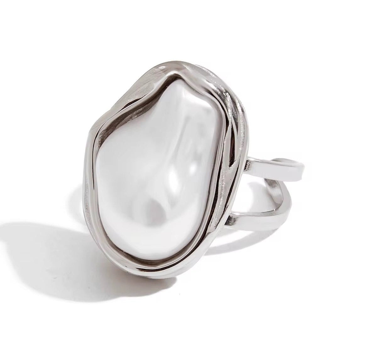 Silver Pearl Ring - ILLUSIVE JEWELS