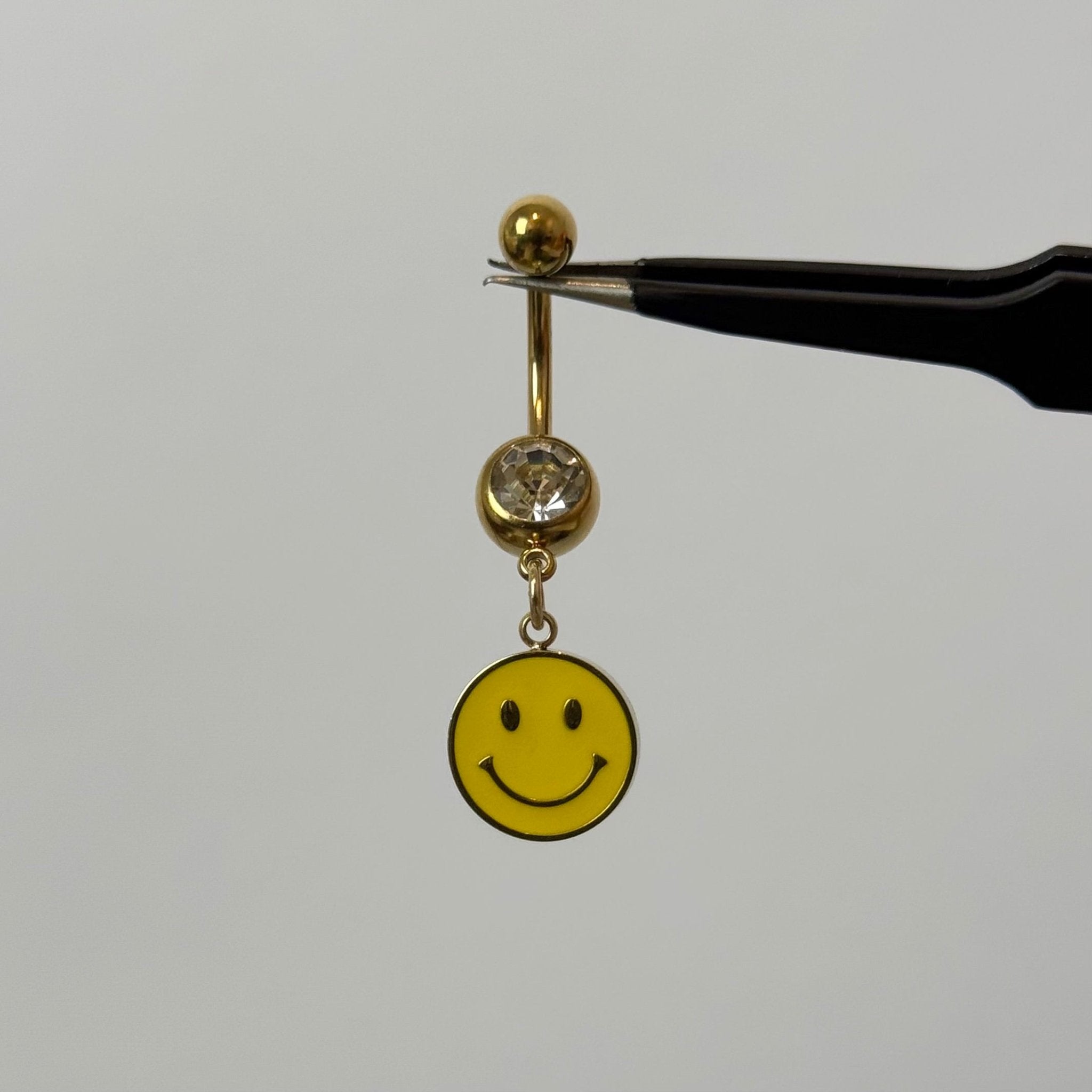 Smiley Face Belly Bar - ILLUSIVE JEWELS
