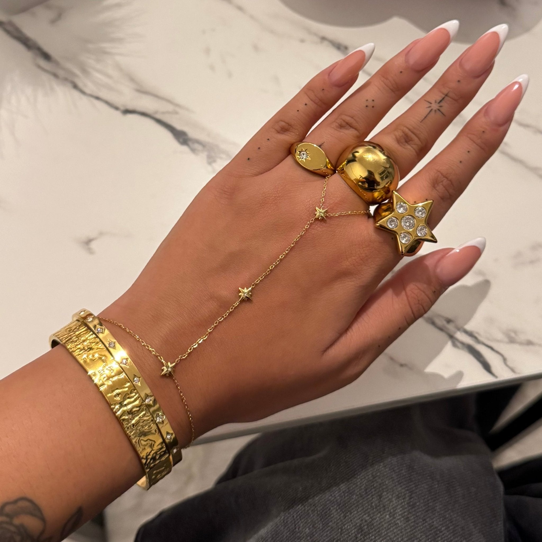 Starlight Gold Hand Chain - ILLUSIVE JEWELS